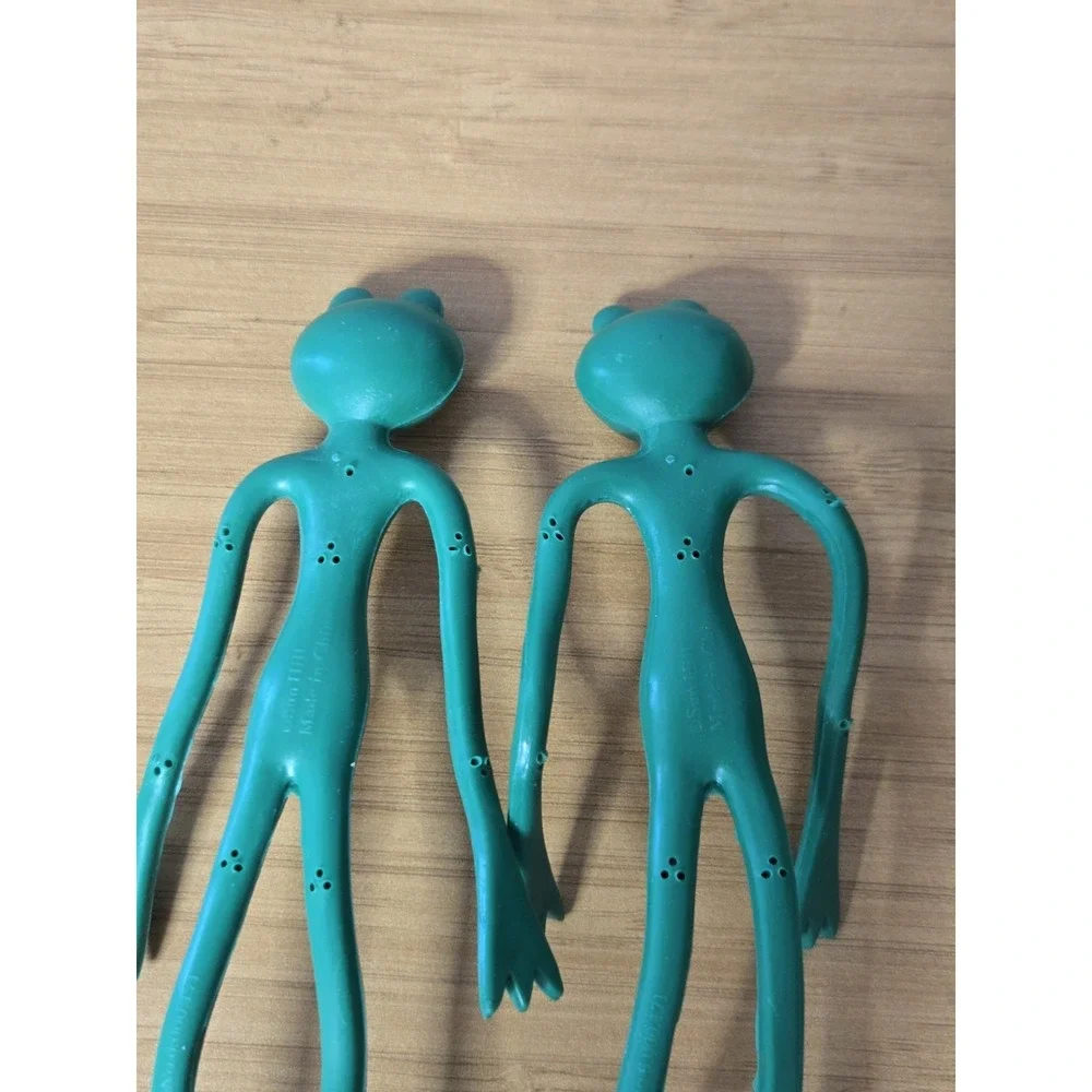 Sun Hill Vintage Bendable Frog Figure 5.5
